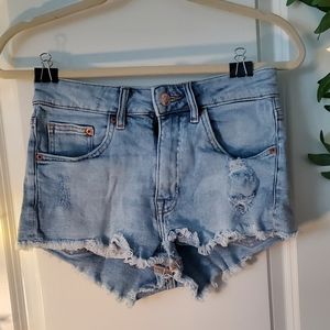 Divided Cutoff Shorts size 4